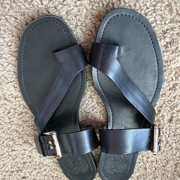 Vince Camuto women’s Tado black slip on leather sandal w/ adjustable buckle 7.5 - Picture 8 of 8
